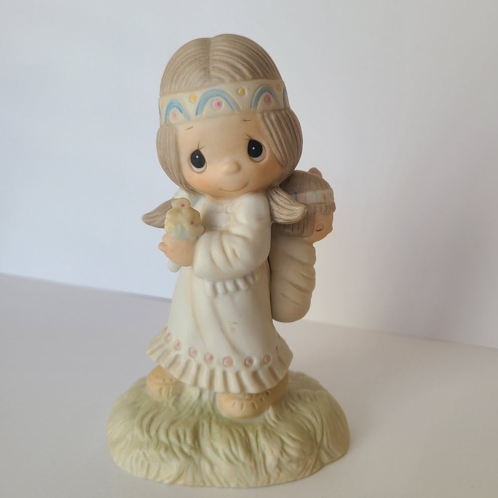 Vintage Precious Moments Native Girl Baby Porcelain Collectible Figurine